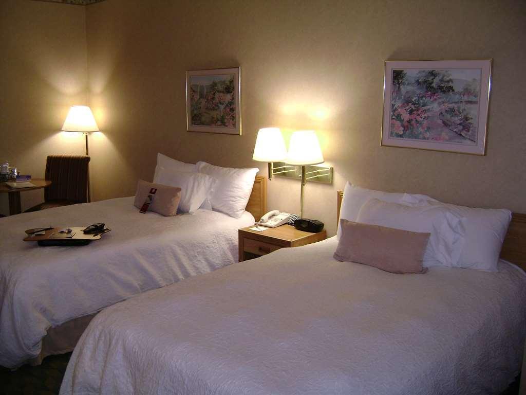 Hampton Inn Janesville Bilik gambar