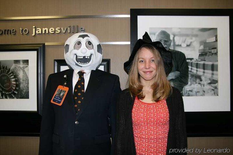 Hampton Inn Janesville Dalaman gambar