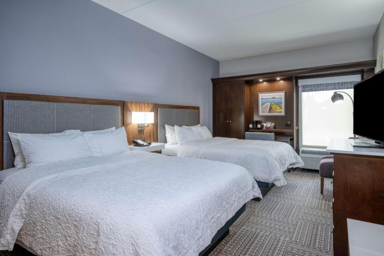 Hampton Inn Janesville Luaran gambar